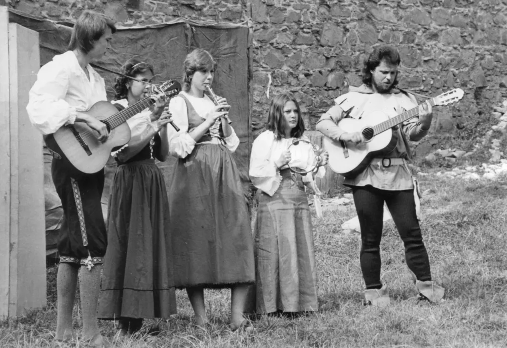 Helfštýn, Petr Milata, 1985