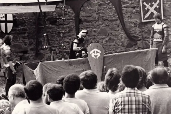 Helfštýn, historický šerm, 1983 (z archívu Petra Milaty)