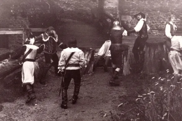 Helfštýn, historický šerm, 1982 (z archívu Petra Milaty)