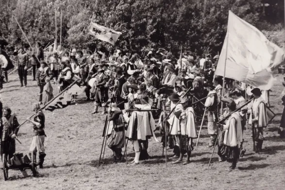 Helfštýn, historický šerm, 1985 (z archívu Petra Milaty)