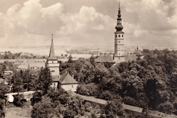 Tovačov, VF, prošlá